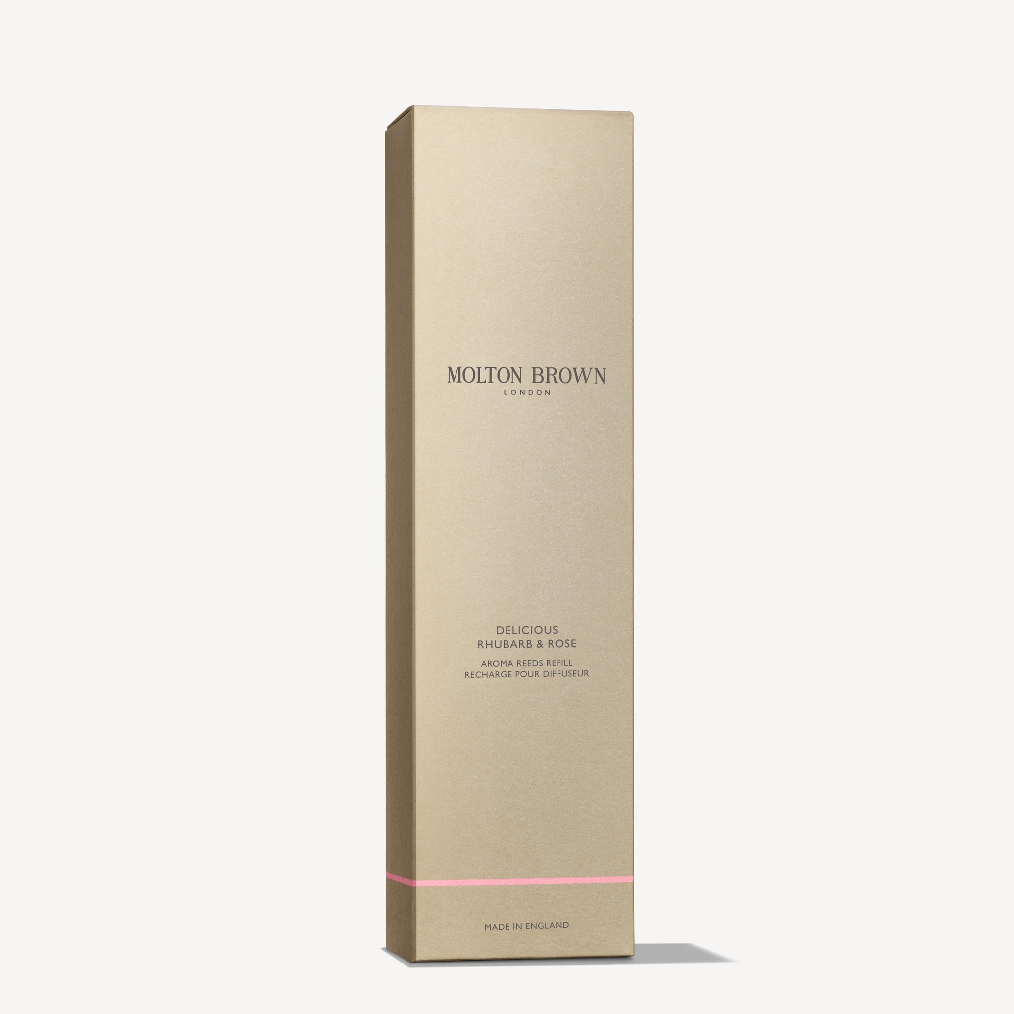 A tall, rectangular light gold box with MoltonBrown Nederlands at the top and Delicious Rhubarb & Rose Geurstokjes Navulling 150ml below, set against a plain white background—een elegante en milieuvriendelijke keuze.